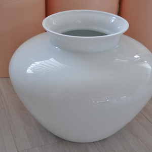 Vase2a.jpg